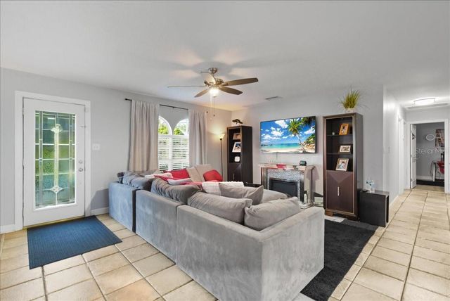 2801 W SAN ISIDRO STREET, Tampa, FL 33629