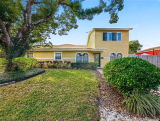 2801 W SAN ISIDRO STREET, Tampa, FL 33629