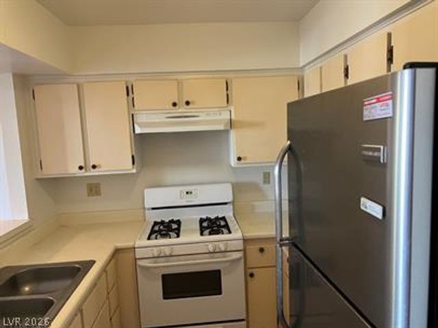 1404 Santa Anita Drive D, Las Vegas, NV 89119