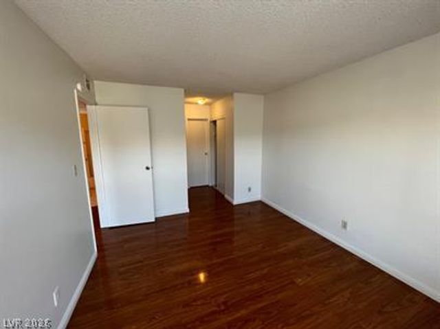 1404 Santa Anita Drive D, Las Vegas, NV 89119