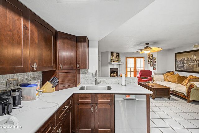 16402 N 31ST Street 136, Phoenix, AZ 85032