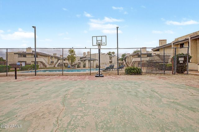 16402 N 31ST Street 136, Phoenix, AZ 85032