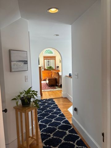 159 Railroad Avenue, Hamilton, MA 01982