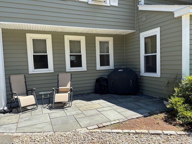 159 Railroad Avenue, Hamilton, MA 01982