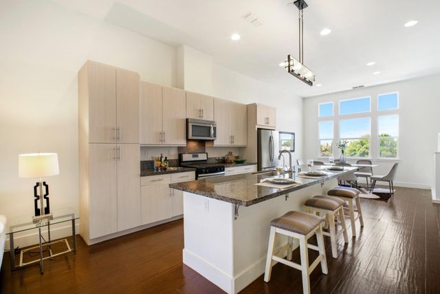 1336 N Capitol Avenue 6, San Jose, CA 95132