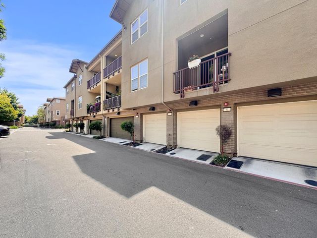 1336 N Capitol Avenue 6, San Jose, CA 95132