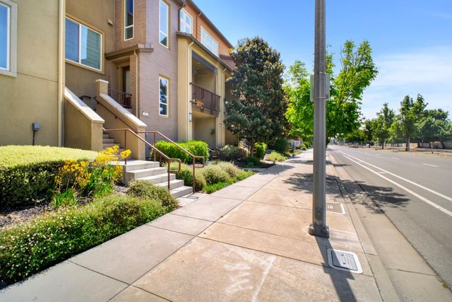1336 N Capitol Avenue 6, San Jose, CA 95132
