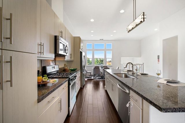 1336 N Capitol Avenue 6, San Jose, CA 95132