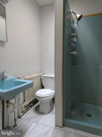 4408 LOCUST ST, Philadelphia, PA 19104