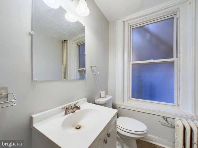 4408 LOCUST ST, Philadelphia, PA 19104