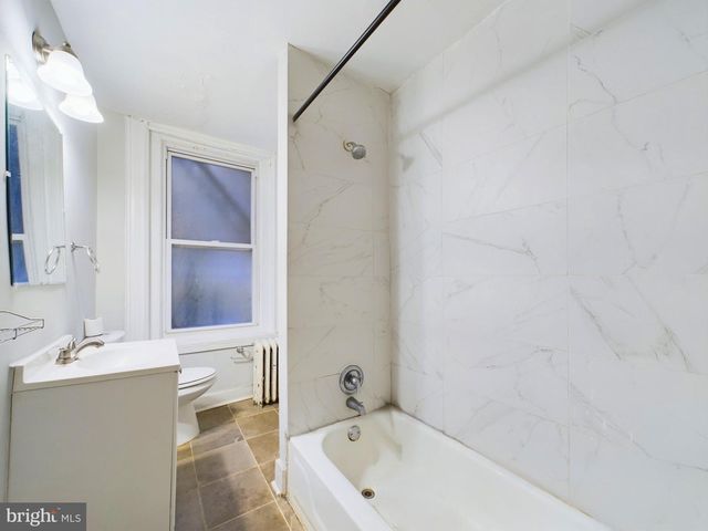 4408 LOCUST ST, Philadelphia, PA 19104