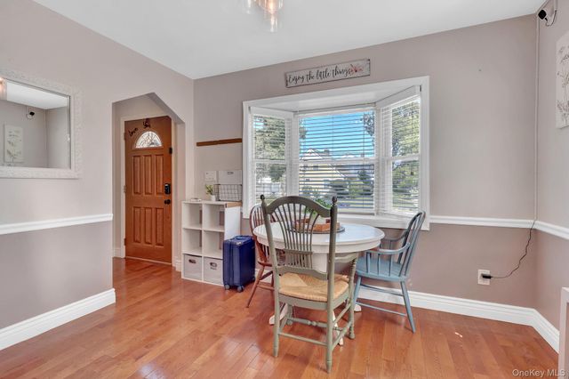 410 Clive Place, Oceanside, NY 11572