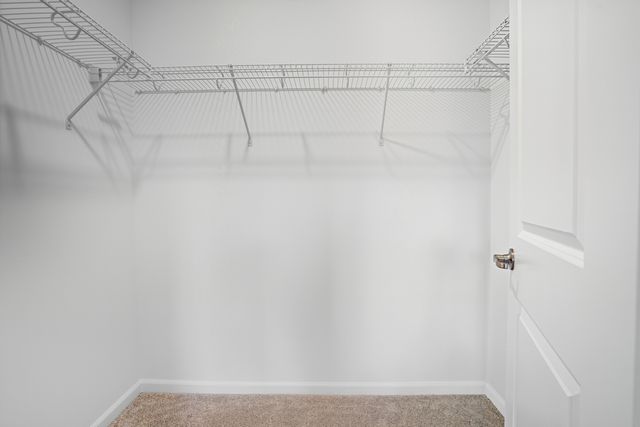 3859 Meadowridge Road, Woodstock, IL 60098