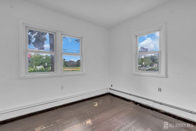 719 Cliffwood Avenue, Keyport, NJ 07735