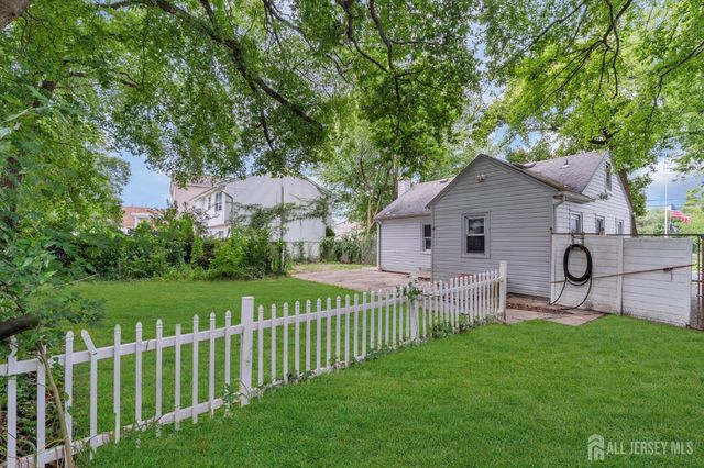 719 Cliffwood Avenue, Keyport, NJ 07735