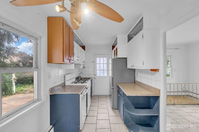 719 Cliffwood Avenue, Keyport, NJ 07735