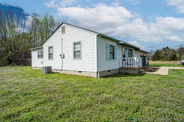 405 S 4th Street, Sperry, OK 74073