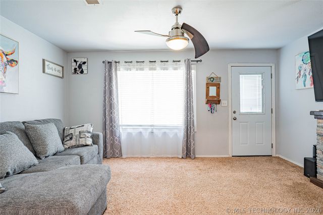 405 S 4th Street, Sperry, OK 74073