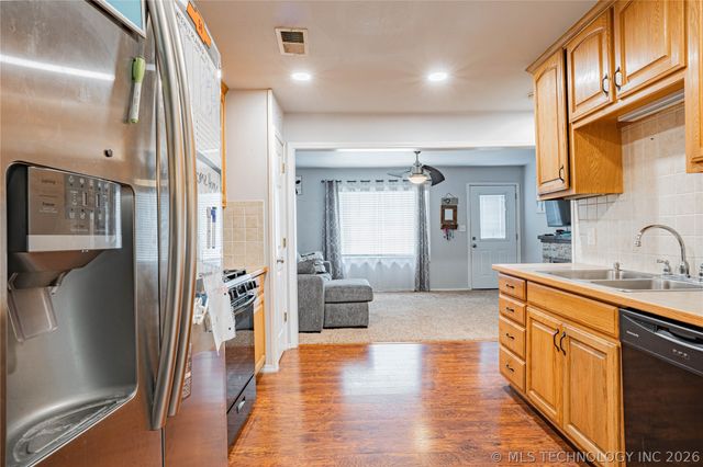 405 S 4th Street, Sperry, OK 74073