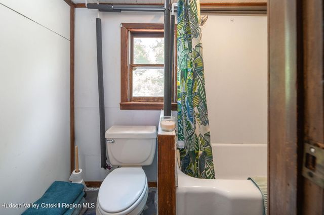114 Homer Zeh Lane, Schoharie, NY 12157