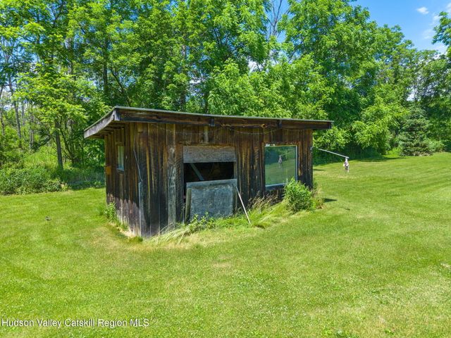 114 Homer Zeh Lane, Schoharie, NY 12157