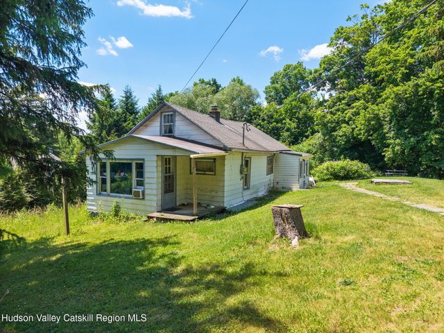 114 Homer Zeh Lane, Schoharie, NY 12157