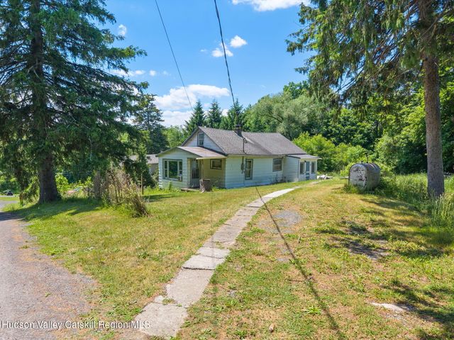 114 Homer Zeh Lane, Schoharie, NY 12157