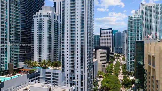 1050 Brickell Ave 3122, Miami, FL 33131
