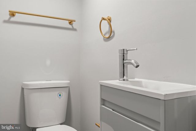 4034 MITCHELL ST, Philadelphia, PA 19128