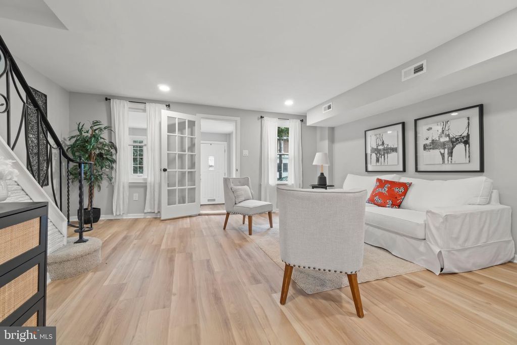 4034 MITCHELL ST, Philadelphia, PA 19128