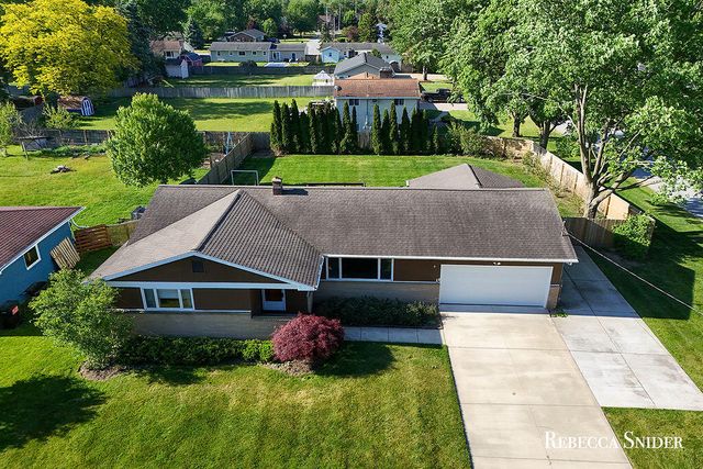 424 Andover Street Se, City Of Kentwood, MI 49548