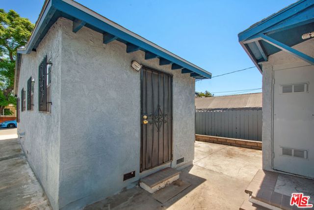 521 S Bullis Road, Compton, CA 90221