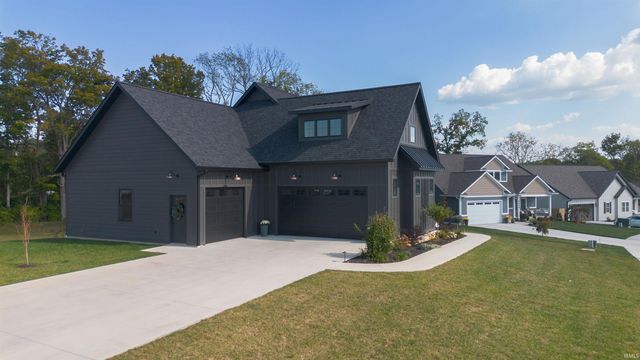 4504 N Triple Crown Drive, Bloomington, IN 47404