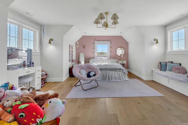 4504 N Triple Crown Drive, Bloomington, IN 47404