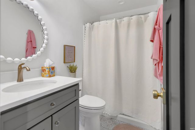 4504 N Triple Crown Drive, Bloomington, IN 47404