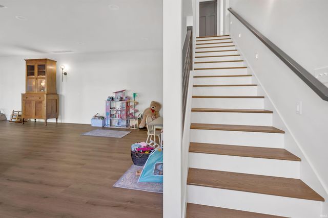 4504 N Triple Crown Drive, Bloomington, IN 47404