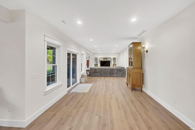 4504 N Triple Crown Drive, Bloomington, IN 47404