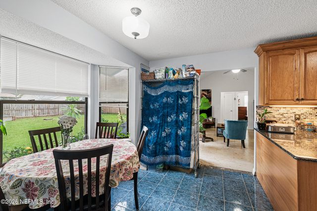 10325 WALNUT Bend N, Jacksonville, FL 32257