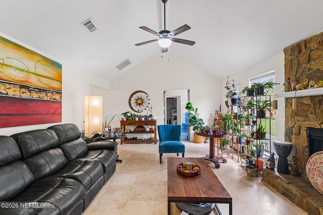 10325 WALNUT Bend N, Jacksonville, FL 32257