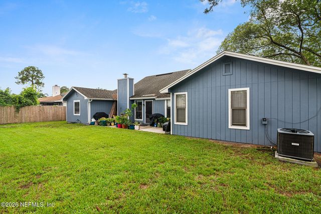 10325 WALNUT Bend N, Jacksonville, FL 32257