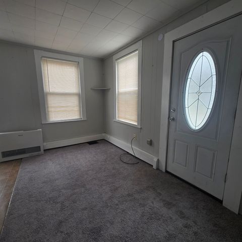 200 Main Street, Claremont, NH 03743
