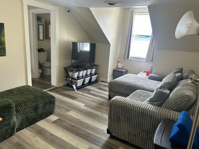 200 Main Street, Claremont, NH 03743