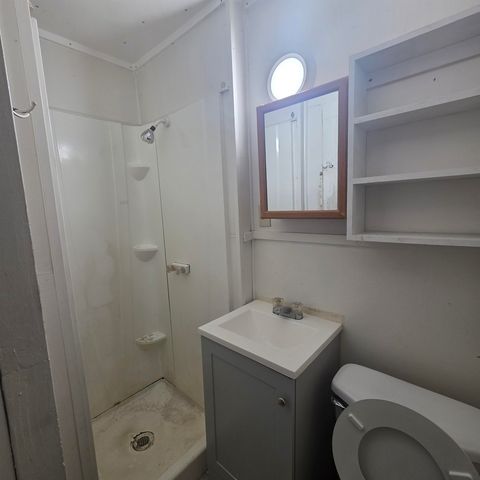 200 Main Street, Claremont, NH 03743
