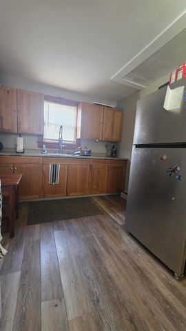 200 Main Street, Claremont, NH 03743
