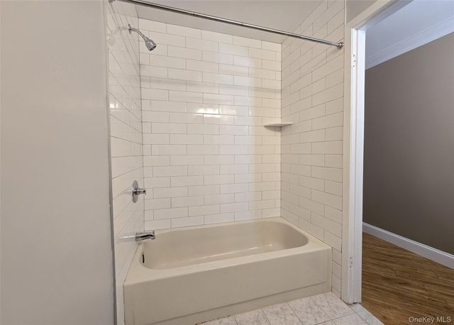 786 Hilltop Court, Coram, NY 11727