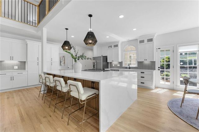 9345 Nesbit Lakes Drive, Alpharetta, GA 30022