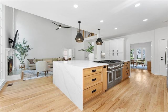 9345 Nesbit Lakes Drive, Alpharetta, GA 30022