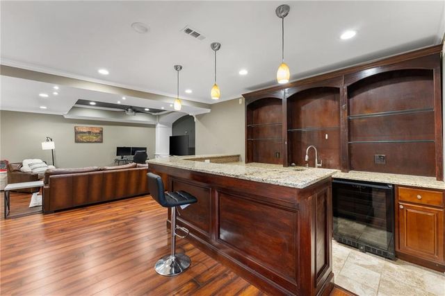 9345 Nesbit Lakes Drive, Alpharetta, GA 30022