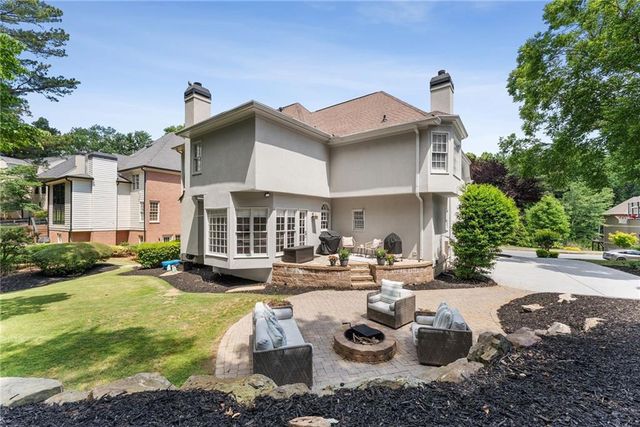 9345 Nesbit Lakes Drive, Alpharetta, GA 30022