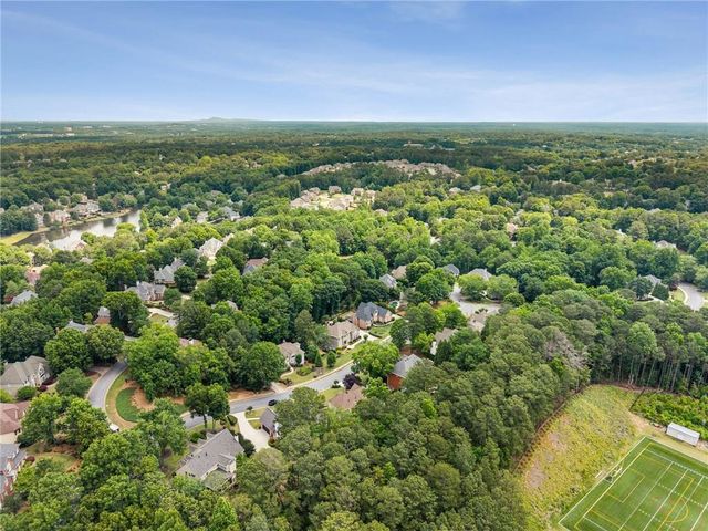 9345 Nesbit Lakes Drive, Alpharetta, GA 30022